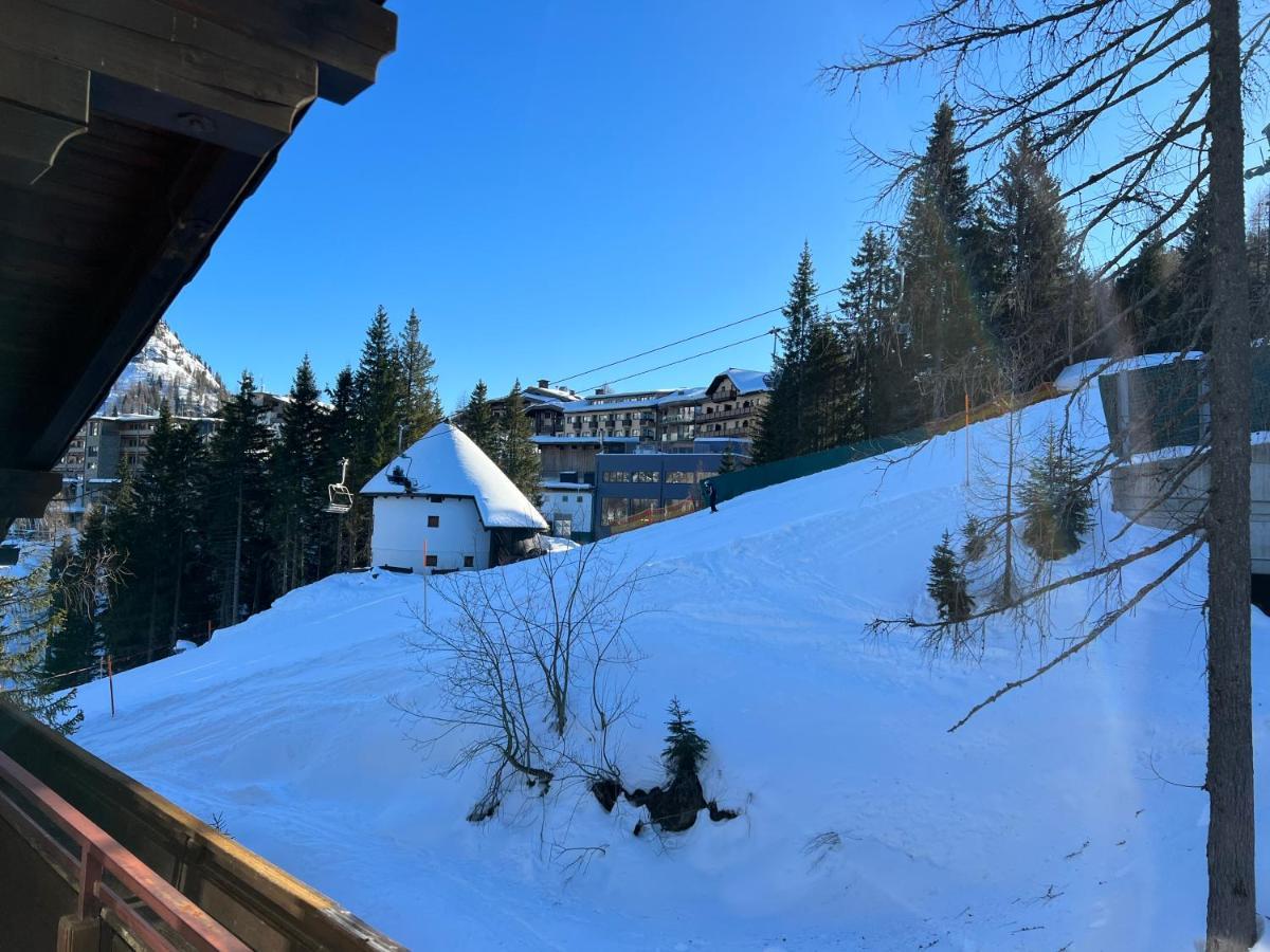Haus Alpina Lägenhet Sonnenalpe Nassfeld Exteriör bild